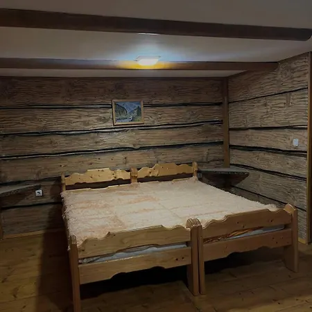 Holiday home Pryhirska *
